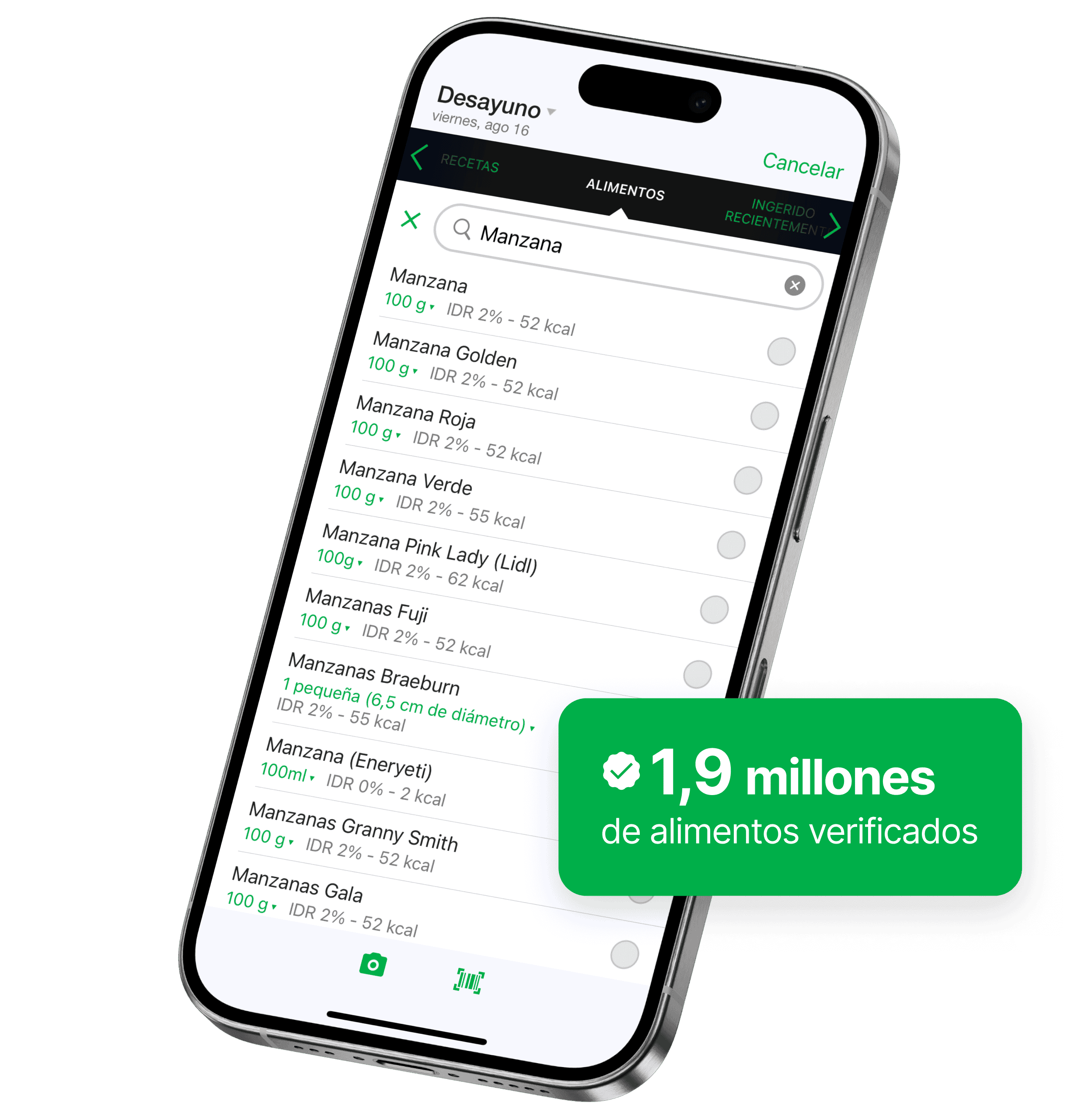 Pantalla de un smartphone mostrando la búsqueda de alimentos de la app fatsecret, con resultados para “Manzana” y datos nutricionales como ración y calorías. Un distintivo verde destaca “1,9M alimentos verificados”.